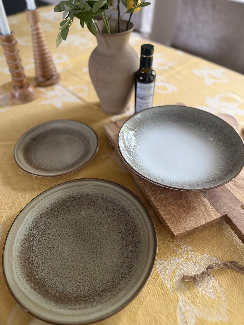 Servies set uit de collectie Casale